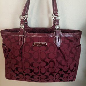 Coach Burgandy Tote, Excellent Condition